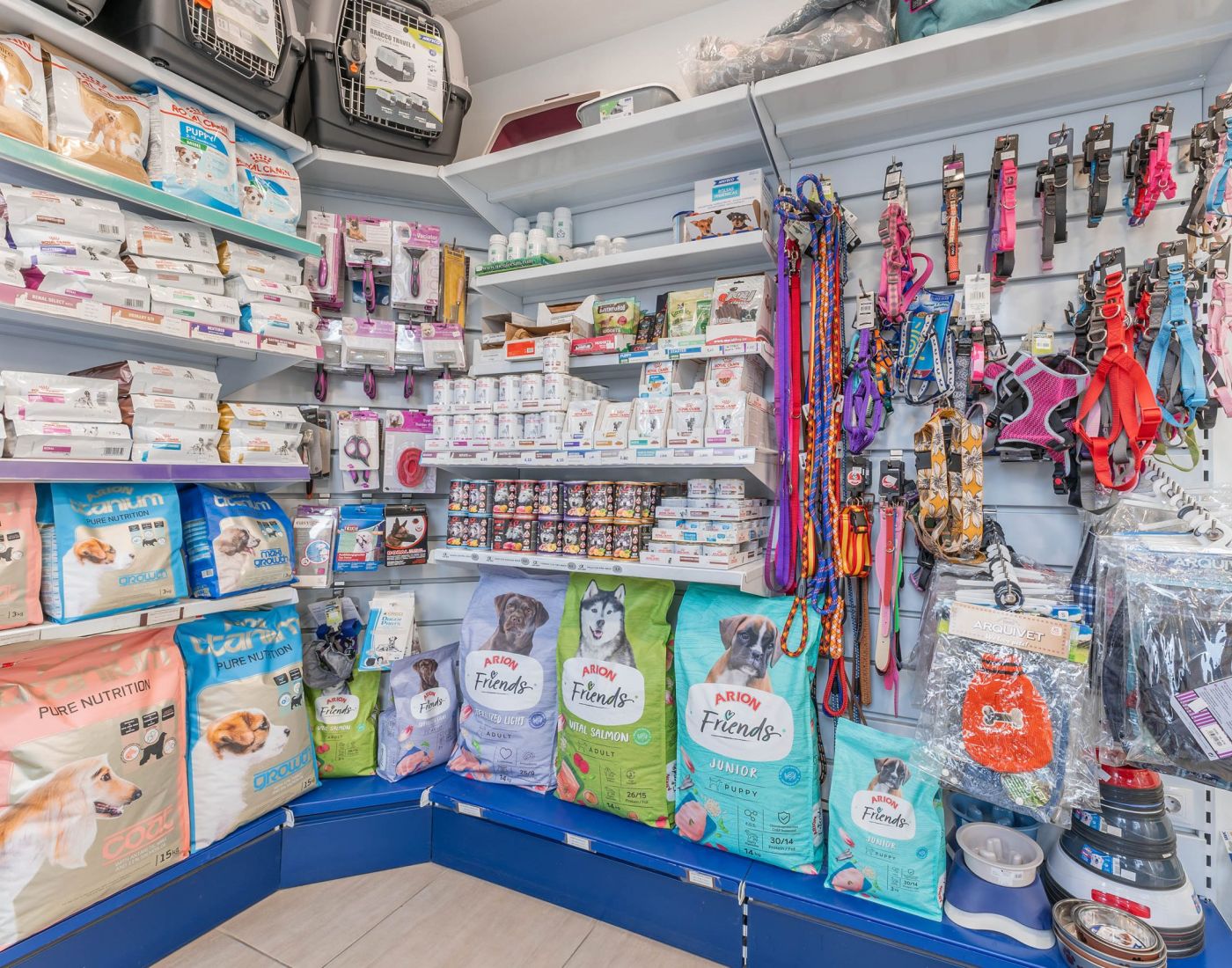 Animalicos - servicio tienda especializada